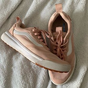 Vans Ultrarange Sneakers